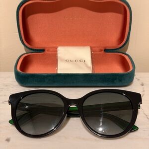 Gucci Black Acetate Sunglasses